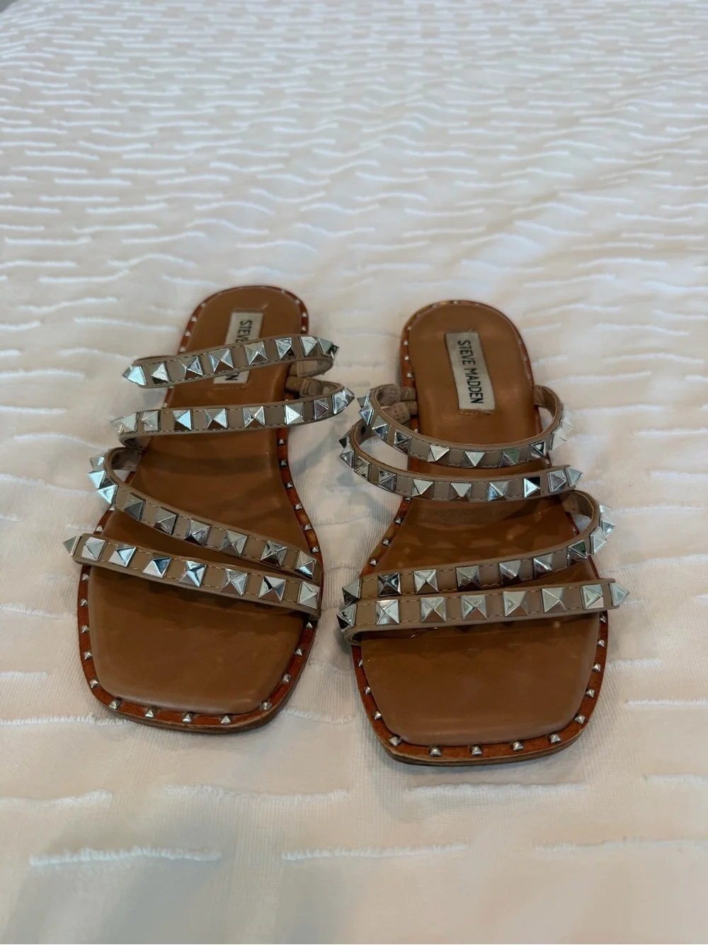 Steve Madden Tan Slide Sandals with Silver Pyramid Studs